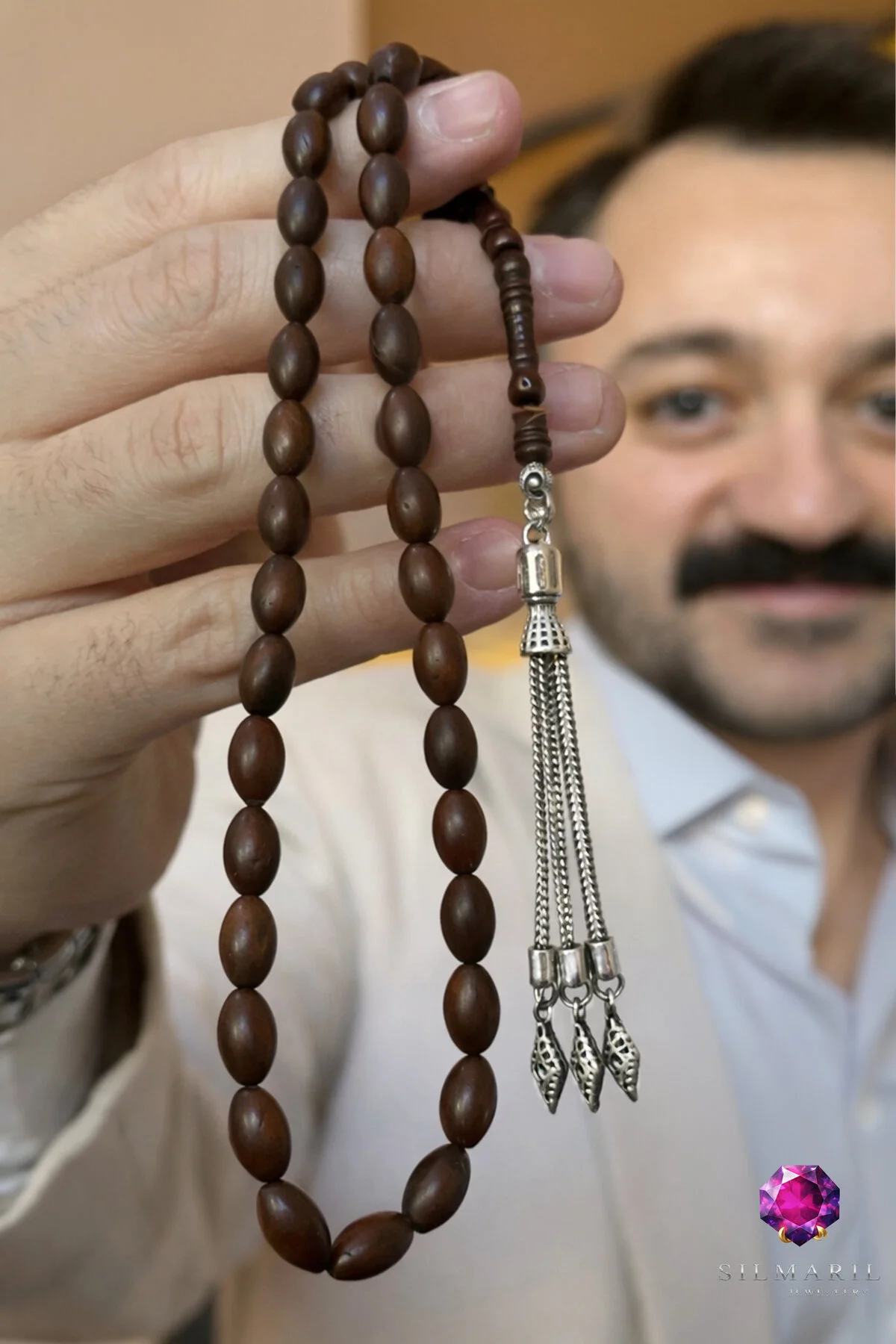 Gümüş renk metal Püsküllü Kuka Meyvesinden Üretilen Kuka Tespih - Erkek Hediyelik